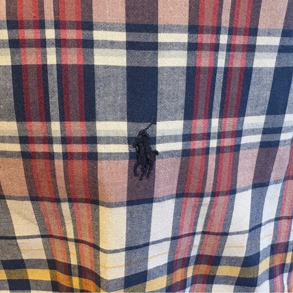 Ralph Lauren men’s short sleeve shirt.‎ Sharp blue/red plaid with logo. - Picture 2 of 8